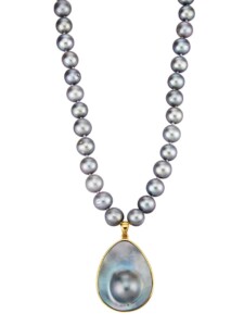Collier mit Süßwasser-Zuchtperlen und Mabé Perle Diemer Perle Grau